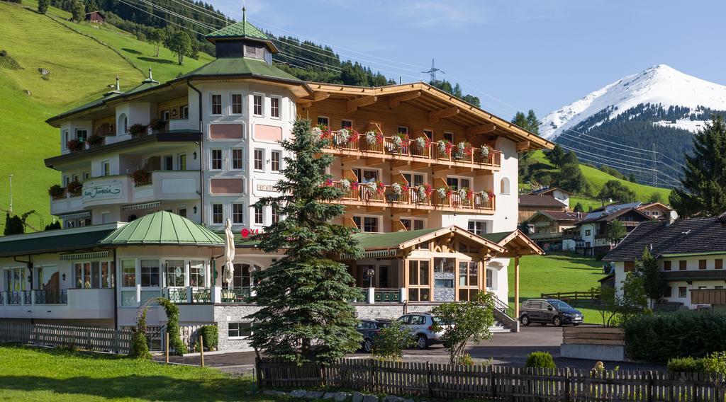 Hotel Maria Theresia Gerlos Exteriér fotografie